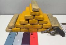 Trio reage e acaba preso com drogas e arma de fogo