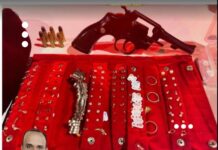 Dupla invade casa, rende família e é capturada com joias avaliadas em R$ 500 mil