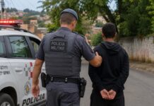 Adolescente envolvido em roubo a adega é apreendido após tentar fugir da Polícia Militar em Jaú