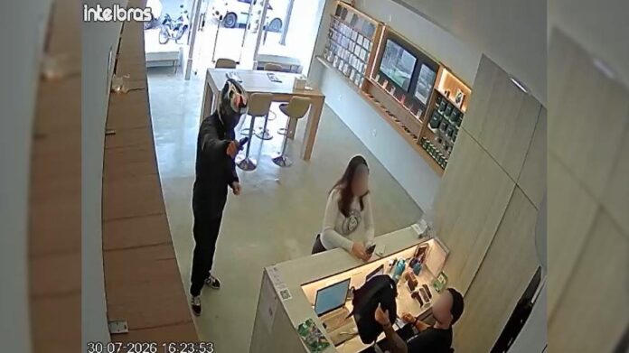 FB_IMG_1785549077421