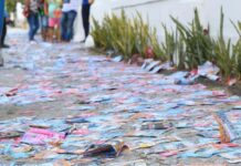 Polícia Militar flagra dupla em derrame irregular de material eleitoral em Jaú – Dupla jogava santinhos de Valdomiro Lopes